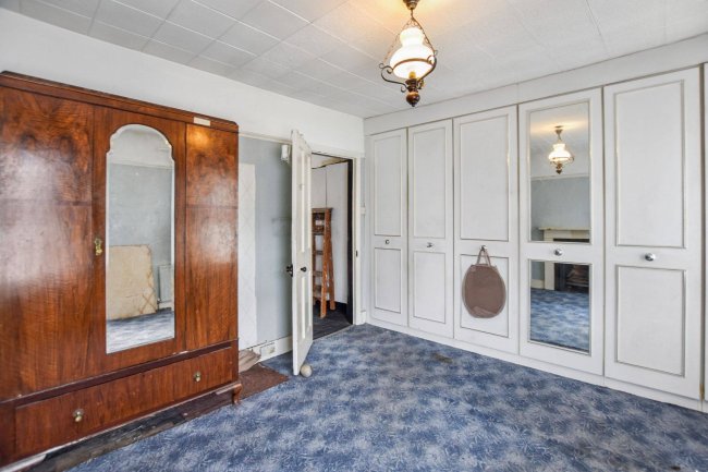 18 Ronver Road, London, SE12 0NJ 10