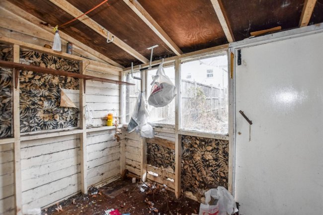 18 Ronver Road, London, SE12 0NJ 10