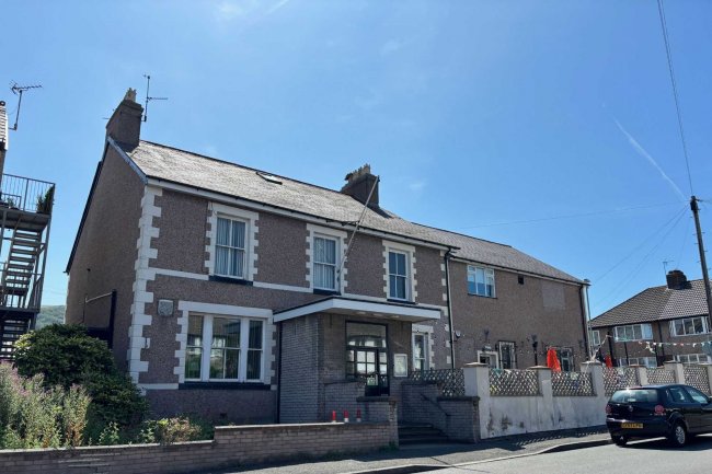 Prestatyn Constitutional Club, 15 Eden Avenue, Prestatyn LL19 9DL 6