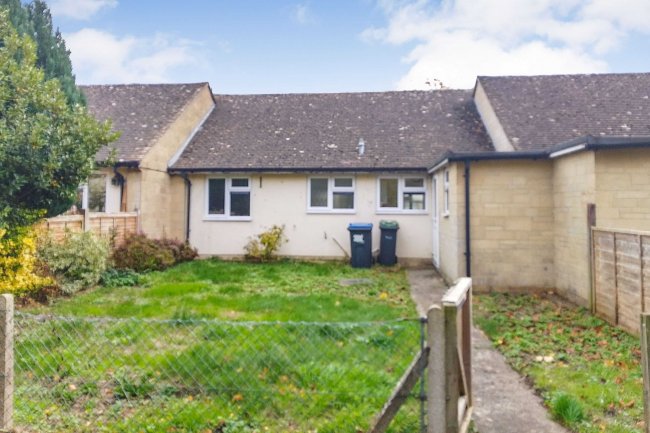 6 Harris Road, Ashton Keynes, Wiltshire, SN6 6PQ 10