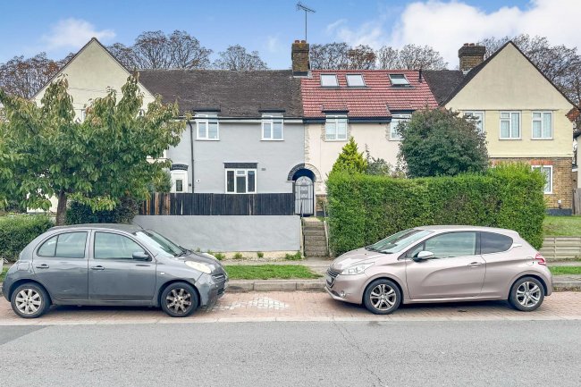 30 Apple Tree Avenue, West Drayton, London UB7 8BY 4