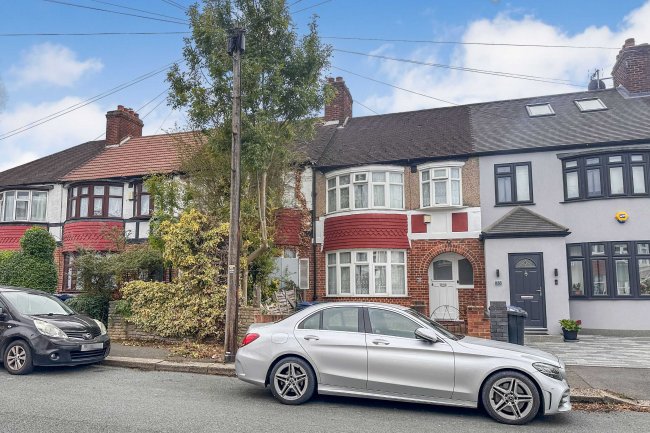 29 Briar Crescent, Northolt, Middlesex UB5 4NB 10