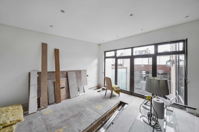 3 Collection Place, 96 Boundary Road, St Johns Wood, London NW8 0RH 2