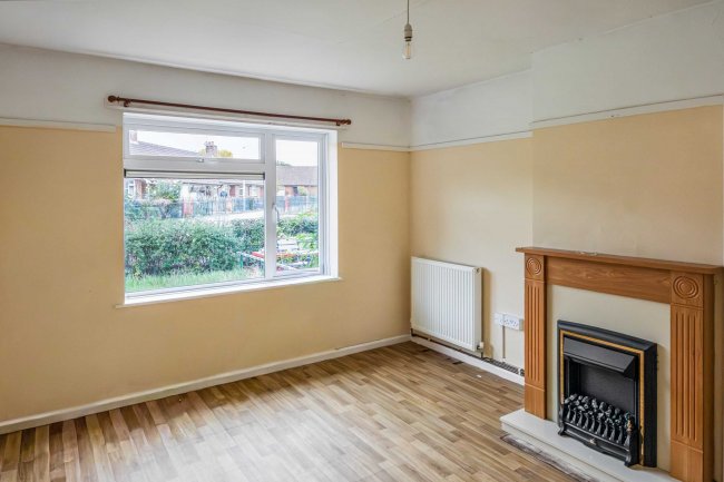 8 Honey Mead, Calne, Wiltshire, SN11 8BH 1
