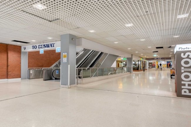 Link Bridge, Trident Retail & Leisure Park, Runcorn, WA7 2FQ 1