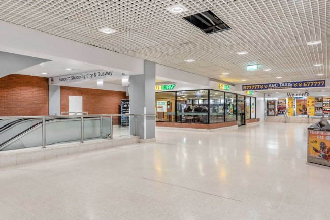 Link Bridge, Trident Retail & Leisure Park, Runcorn, WA7 2FQ 1