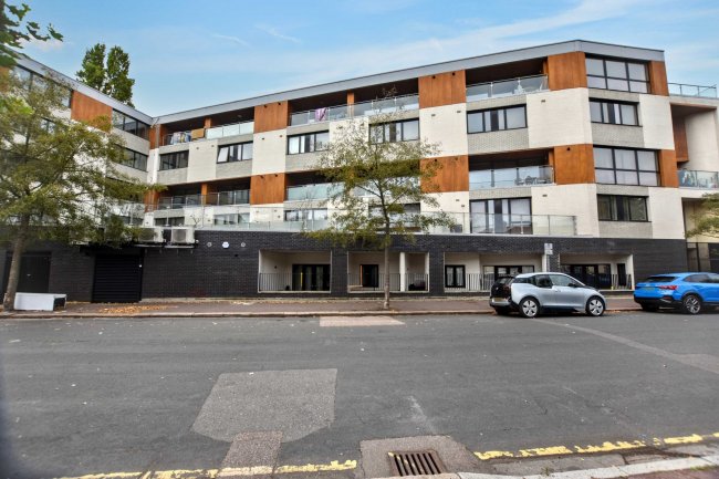 124 Blackwall Lane, Greenwich, London, SE10 0SP 77