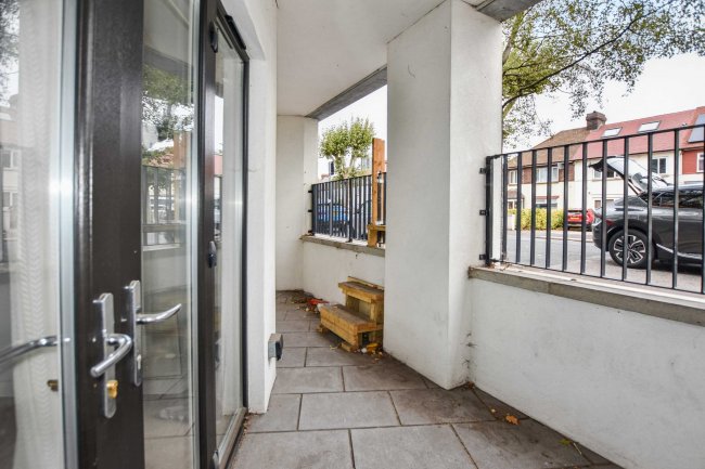 124 Blackwall Lane, Greenwich, London, SE10 0SP 77