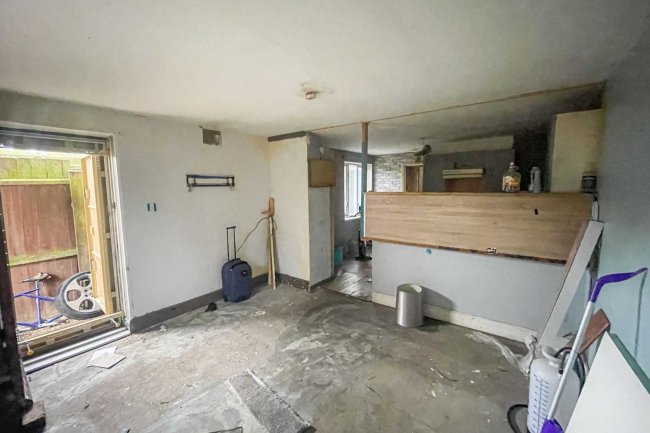 11 Chase Court, Thetford, Norfolk, IP24 3BT 9