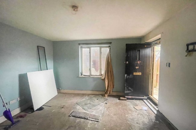 11 Chase Court, Thetford, Norfolk, IP24 3BT 9