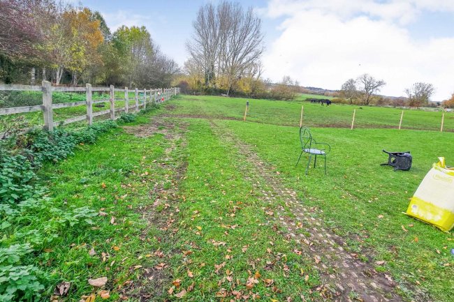 Land to the North and West of 19 Filgrave to A509, Filgrave, Milton Keynes MK16 9ET 8