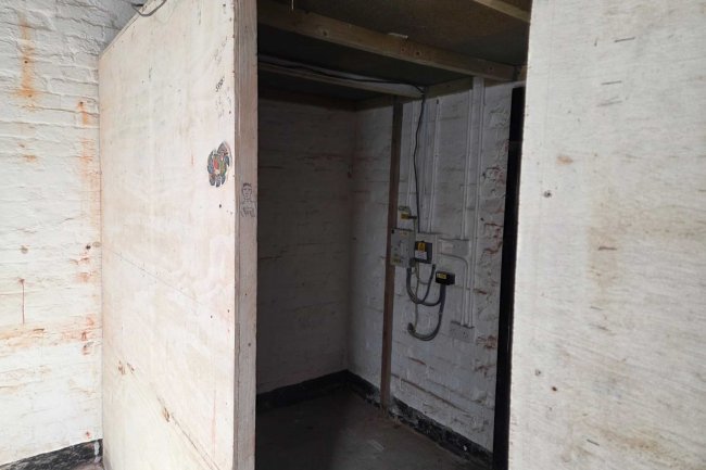 The Bakehouse, Station Road, Shalford, Surrey GU4 8HD 2