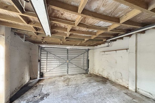 15 Glebe Avenue, Harrow HA3 9LG 7