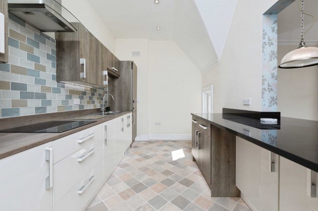 Flat 3, 1 Belvedere Road, Scarborough, YO11 2UU 56