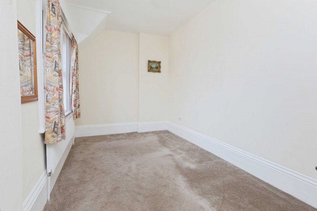 Flat 3, 1 Belvedere Road, Scarborough, YO11 2UU 56