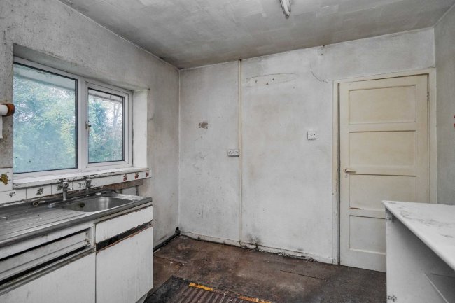 57 Gotham Lane, Bunny, Nottingham, NG11 6QJ 8