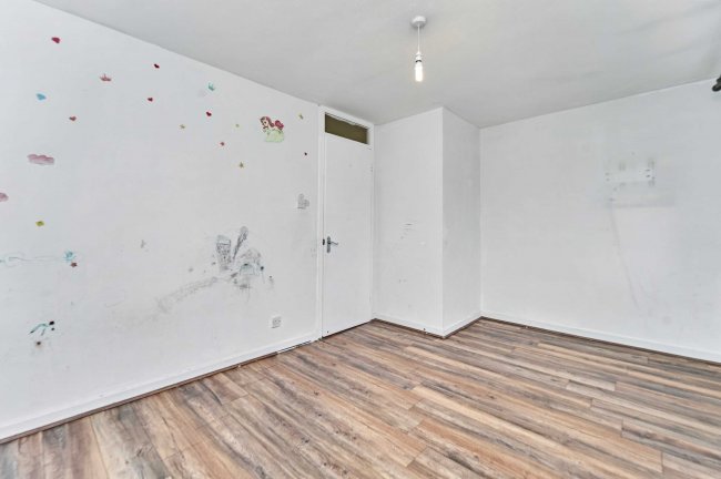 15 Himley Street, Dudley, West Midlands, DY1 2BD 9