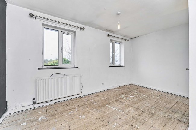 15 Himley Street, Dudley, West Midlands, DY1 2BD 9