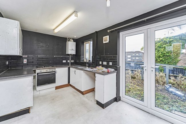 15 Himley Street, Dudley, West Midlands, DY1 2BD 9