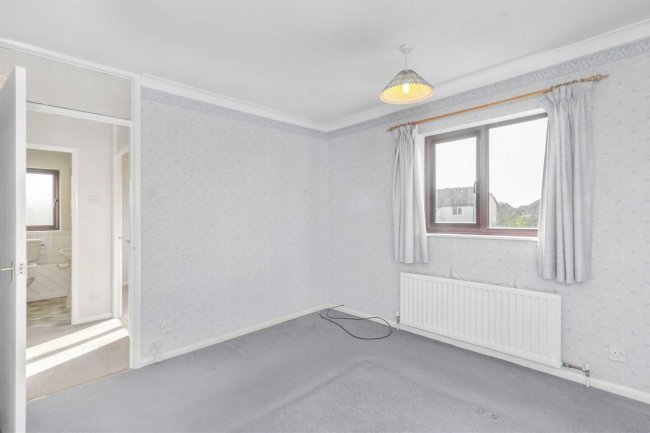 7 Foston Gate, Wigston Harcourt, Leicester, LE18 3SS 8