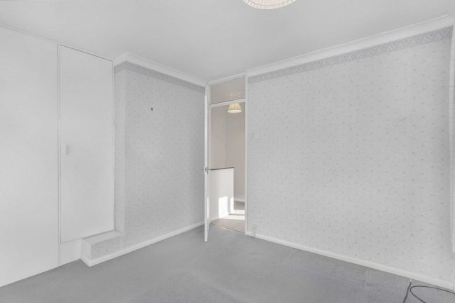 7 Foston Gate, Wigston Harcourt, Leicester, LE18 3SS 8