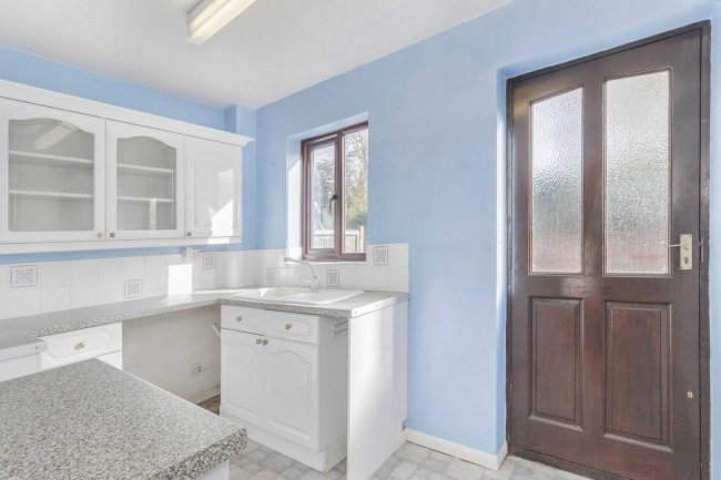 7 Foston Gate, Wigston Harcourt, Leicester, LE18 3SS 8