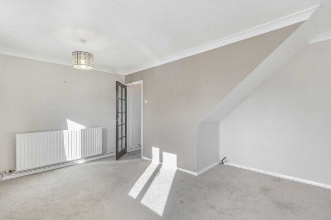 7 Foston Gate, Wigston Harcourt, Leicester, LE18 3SS 8