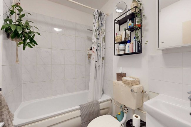 57 Caledonian Road, Kings Cross, London N1 9BU 8