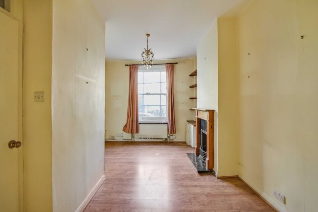 Flat A and Flat B, 30 Grange Walk, Bermondsey, London, SE1 3DT 8