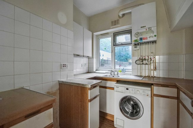 Flat A and Flat B, 30 Grange Walk, Bermondsey, London, SE1 3DT 8