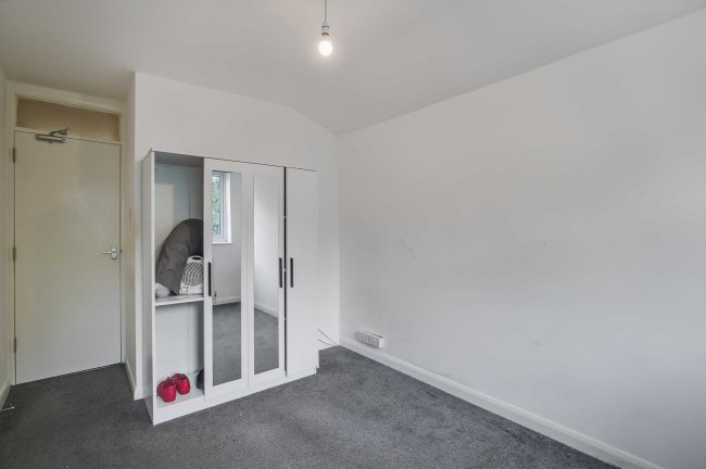 Flat A and Flat B, 30 Grange Walk, Bermondsey, London, SE1 3DT 8