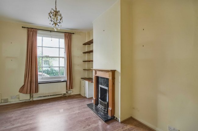 Flat A and Flat B, 30 Grange Walk, Bermondsey, London, SE1 3DT 8