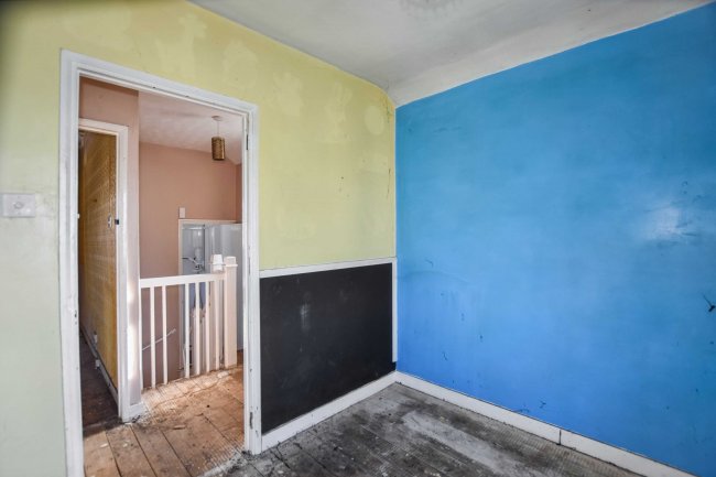 23 Heath Road, Crayford, Dartford, DA1 3NP 6