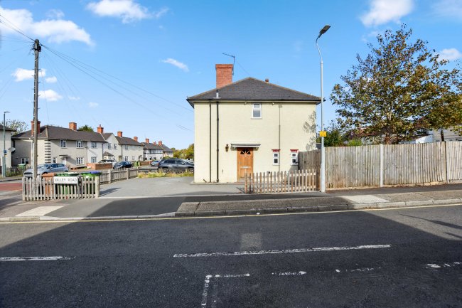 23 Heath Road, Crayford, Dartford, DA1 3NP 6