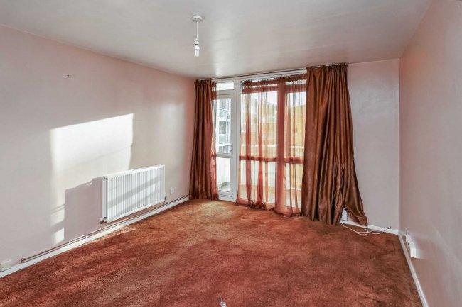 64 Barnes Wallis Court, Barnhill Road, Wembley HA9 9DW 5