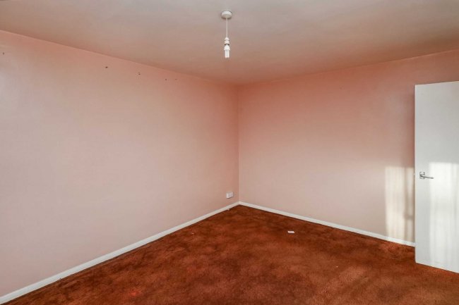 64 Barnes Wallis Court, Barnhill Road, Wembley HA9 9DW 5