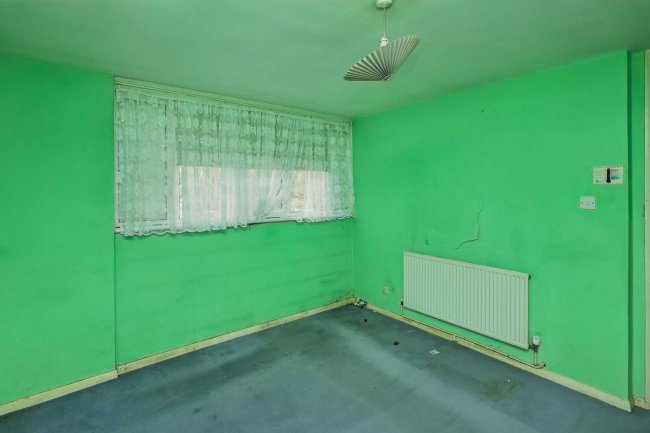 64 Barnes Wallis Court, Barnhill Road, Wembley HA9 9DW 5