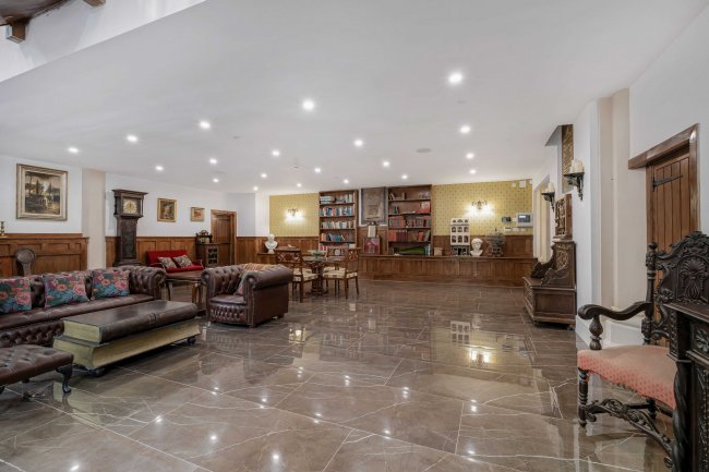 Trinity House, Torwood Gardens Road, Torquay, Devon, TQ1 1EJ 3