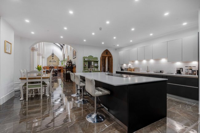 Trinity House, Torwood Gardens Road, Torquay, Devon, TQ1 1EJ 3