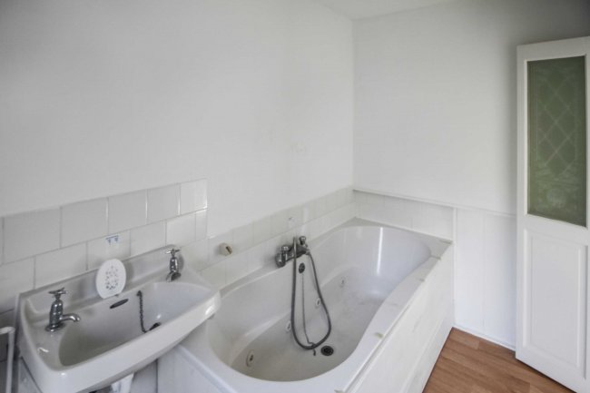 92 Ninfield Road, Bexhill On Sea, TN39 5BB 5