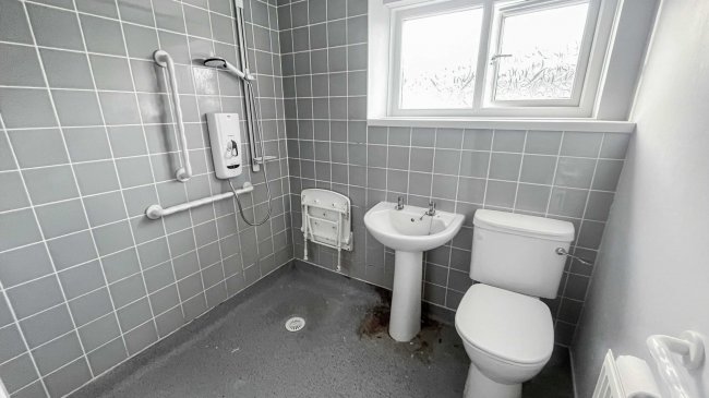 93 Mallard Walk, Sidcup, DA14 6SG 3