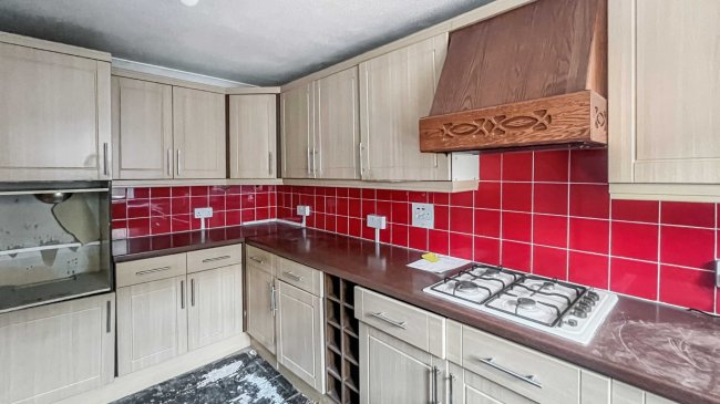 93 Mallard Walk, Sidcup, DA14 6SG 3