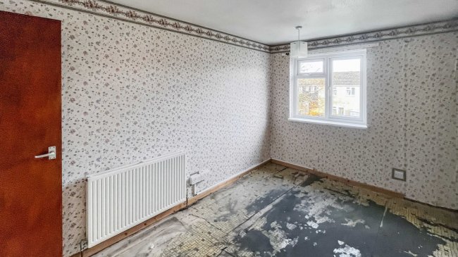 93 Mallard Walk, Sidcup, DA14 6SG 3