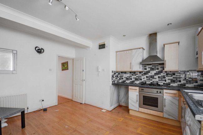 Flat 2 Cardigan Place, 20-22 Cardigan Street, Luton LU1 1RR 2