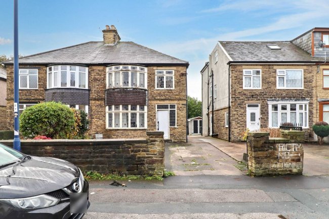 87 Lilycroft Road, Bradford, BD9 5AH 8
