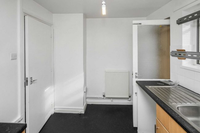Ground Floor Flat, 37 St Stephen's Road, Bow, London E6 1AN 9