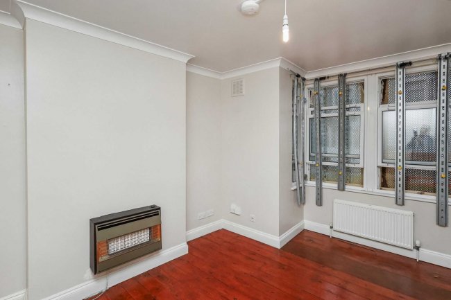 Ground Floor Flat, 37 St Stephen's Road, Bow, London E6 1AN 9