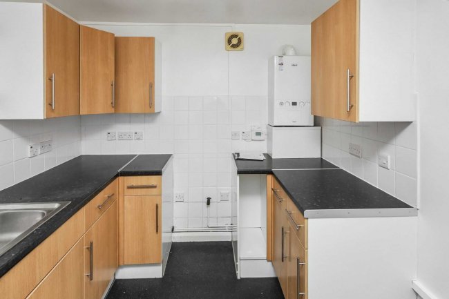 Ground Floor Flat, 37 St Stephen's Road, Bow, London E6 1AN 9