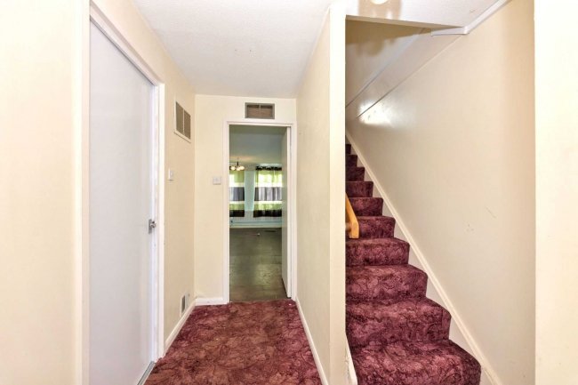 70 Madells, Epping, Essex CM16 4NN 4