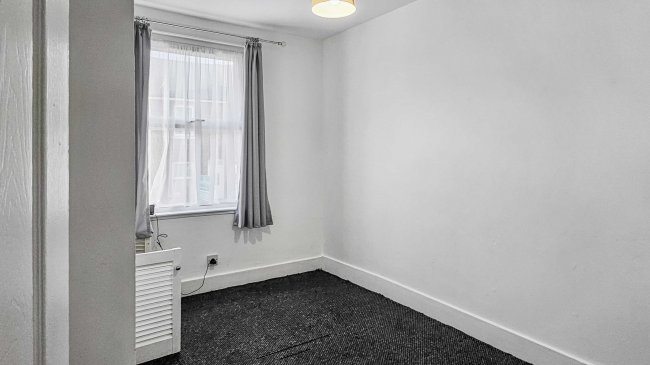 58 Wolseley Street, Reading, Berkshire, RG1 6AZ 4